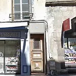 2 Proche De La Cathedrale Daire