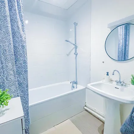 2 Proche De La Cathedrale * Clermont-Ferrand