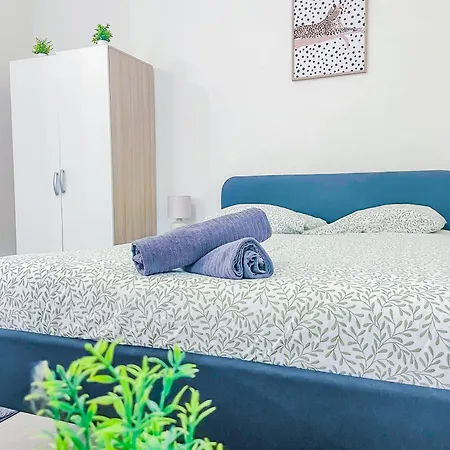 2 Proche De La Cathedrale Apartment *